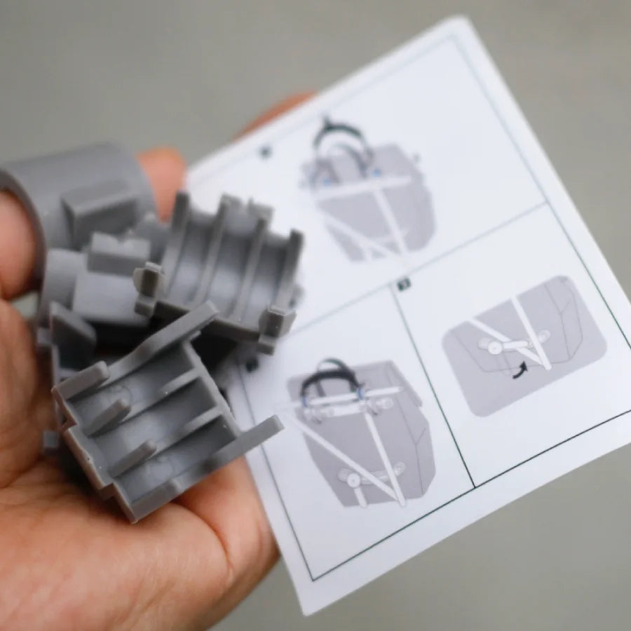 Pink bicycle pannier bag for women