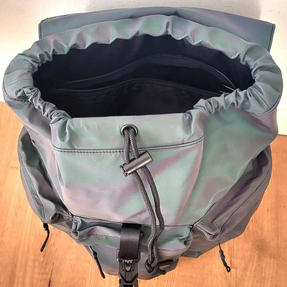 Reflektierender Rucksack Tageslicht Öffnung innen