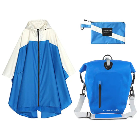 Regenponcho mit Aufbewahrungstasche in Blau-Weiß und Fahrradtasche von Bomence in blau als Set