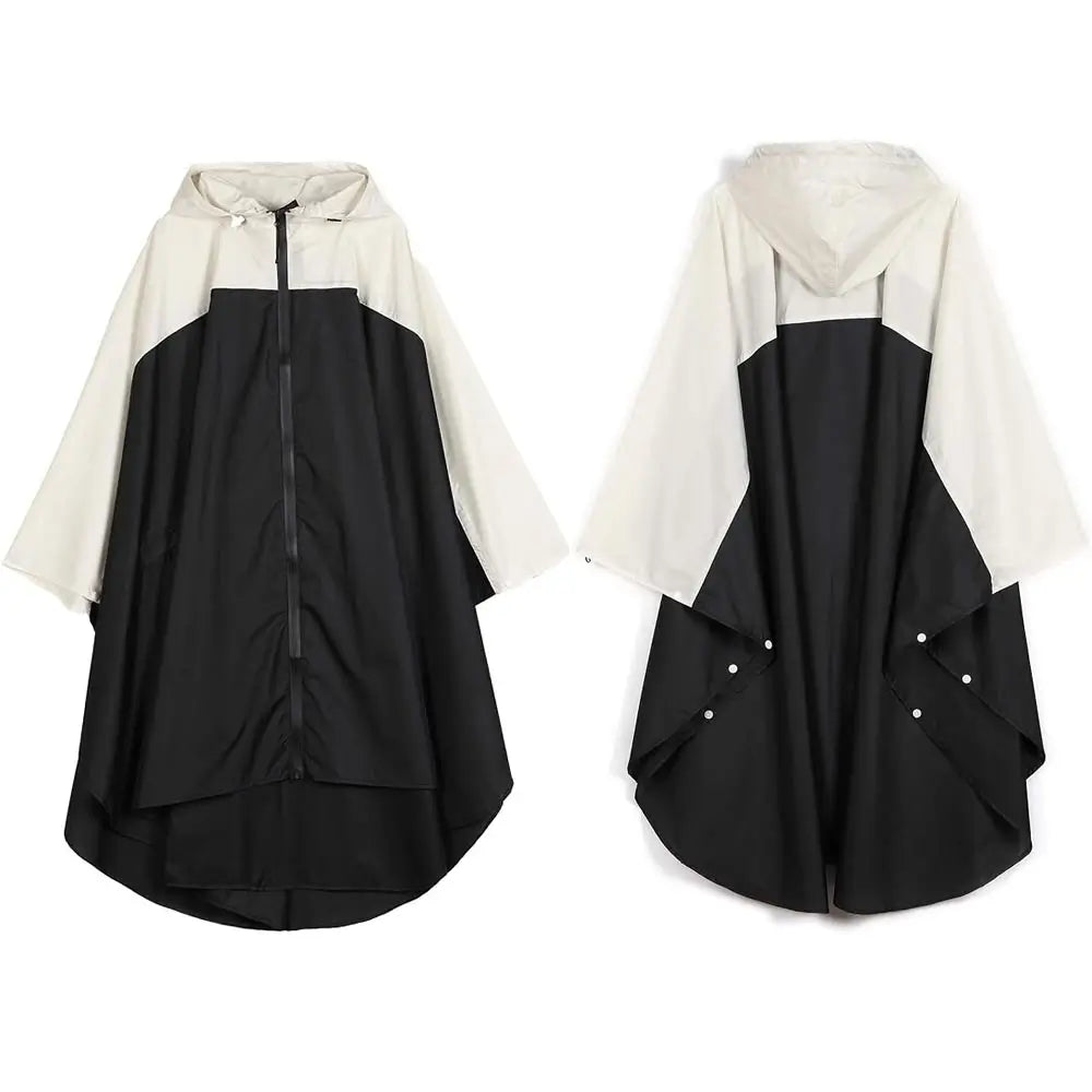 Regenponcho Damen, schwarz weiss, vorne und hinten mit Kapuze und Reißverschluss und Druckknöpfen