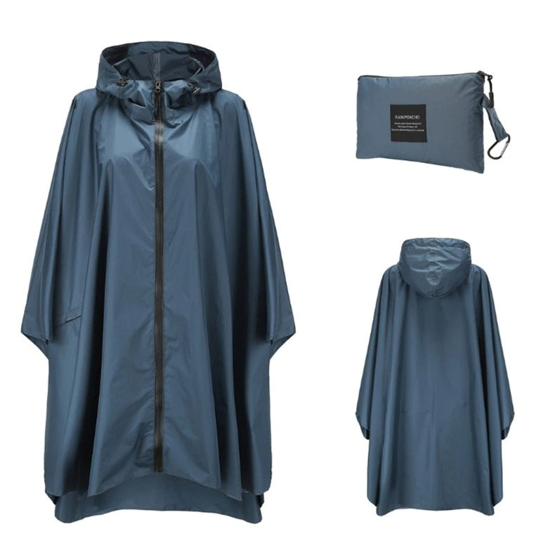 Fahrrad Regenponchos aus wasserdichtem Qualitäts-Material mit Tasche mit Karabinerhaken in Blau.