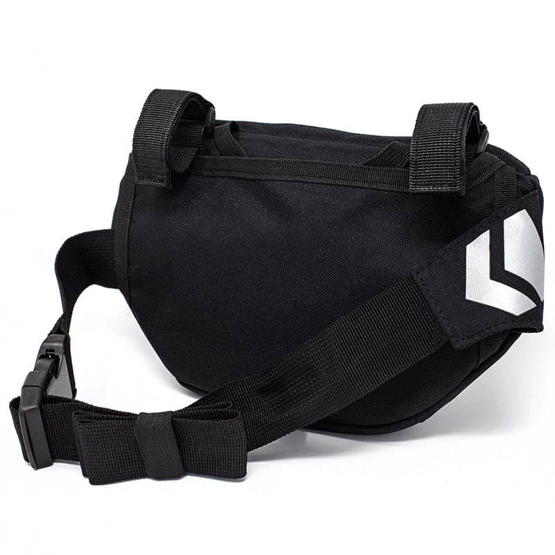 Lenkertasche kann auch als Umhängetasche oder Bauchtasche verwendet werden. Verstaubarer Hüftgurt. Variante in Schwarz.