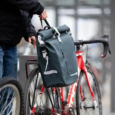Fahrradtasche Gepäckträger wasserdicht zum Einhängen am Hinterrad seitlich für Citybike und E Bike