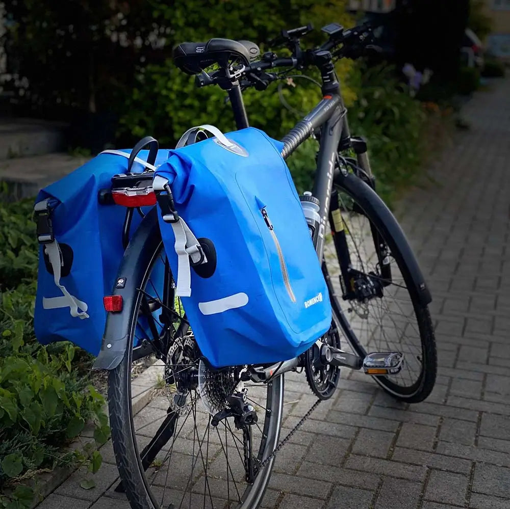 wasserdichte-Fahrradtasche-blau